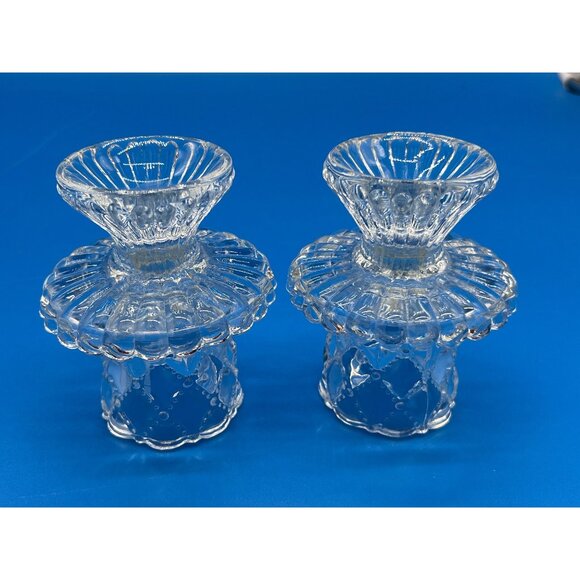 Vintage Crystal Glass Candle Holders Scalloped Pedestal Design Elegant Home Deco - Picture 6 of 6